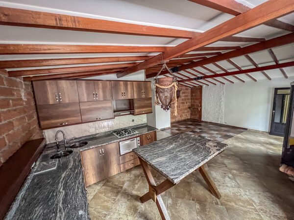 Venta de Casa en el Barrio Pérez - Image 3