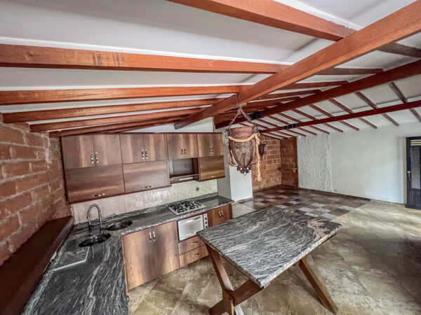 Venta de Casa en el Barrio Pérez - Image 2