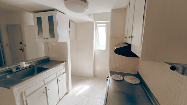Venta de Apartamento en la AV. Oriental Centro Medellín - Image 6