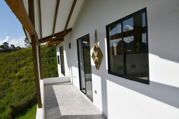 Venta de Casa Campestre en El Peñol Antioquia - Image 30