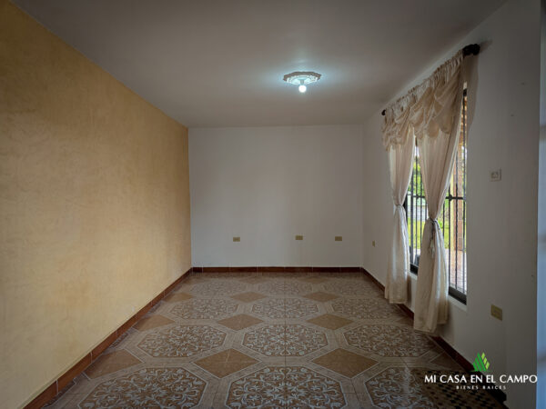 Venta de Casa Campestre en Rionegro Antioquia - Image 5